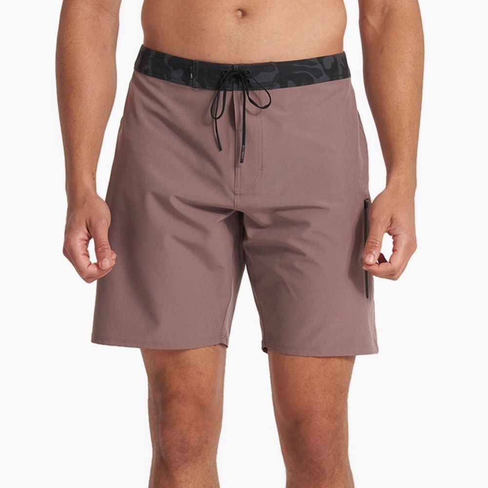 Vuori Infinity Boardshort Shorts Mens 38 Hazel Brown Rob Machado Swim Casual